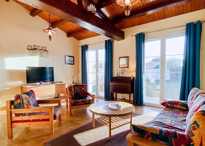 Au Calme à Proximité De La *